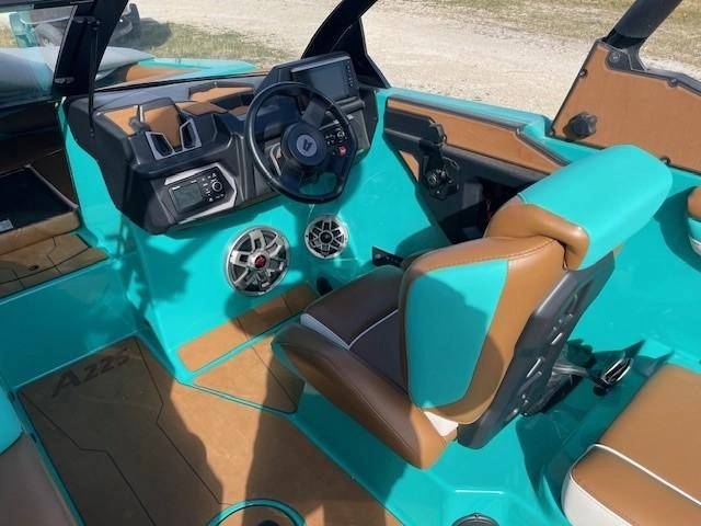 2023 Axis Wake Research A225 alt