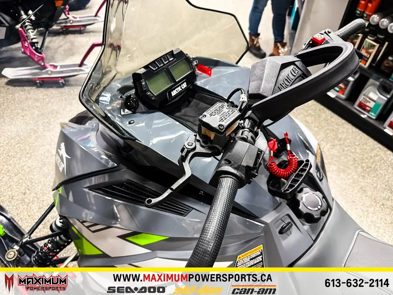 Arctic Cat RIOT 8000 QS3 ES.R 2022