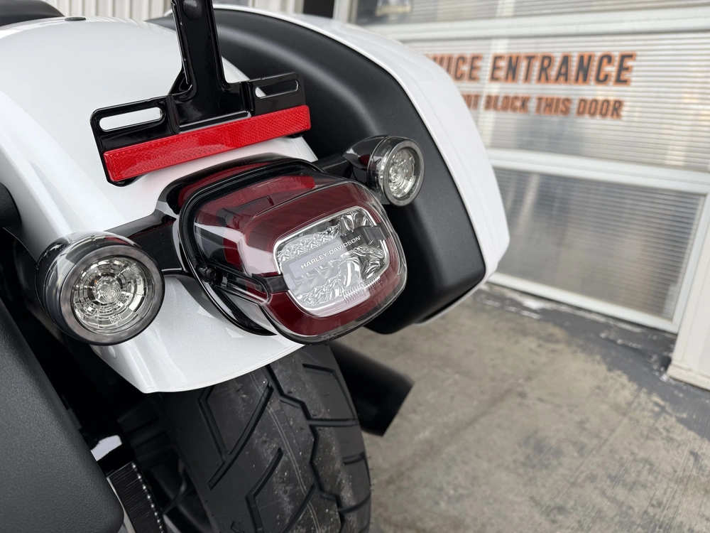 2026 Harley-davidson Low Rider St alt