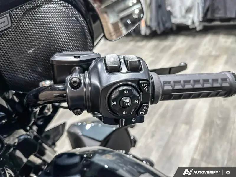 2026 Harley-Davidson Street Glide Limited thumbnail 13