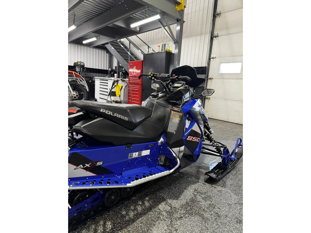 2021 Polaris 850 Xcr alt