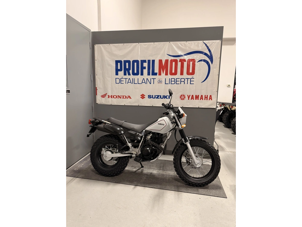 Yamaha Tw200 Tw 200 2026 alt