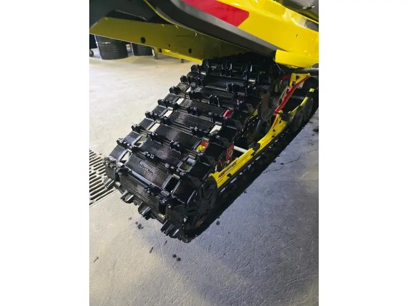 Ski-Doo RENEGADE 850 X-RS E- 2021