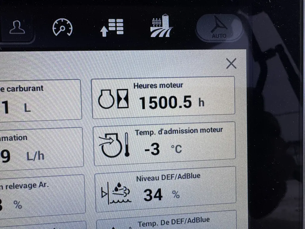 2022 Case IH Optum 300 CVX