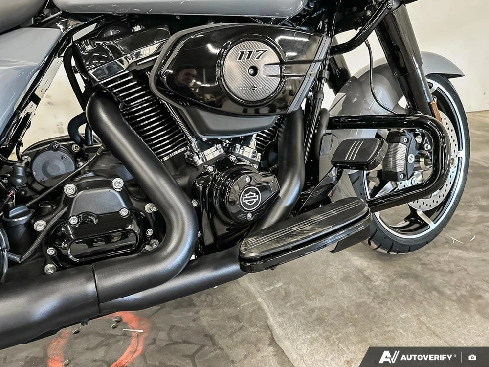 2026 Harley-davidson Road Glide alt