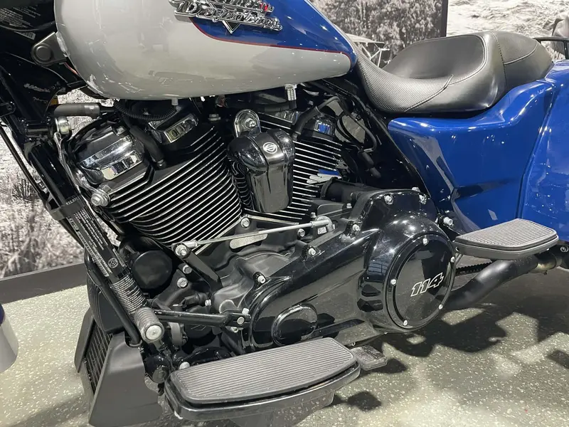 Harley-Davidson FREEWHEELER ABS 114 **MODELE TRIKE RECHERCHÉ!** 2023