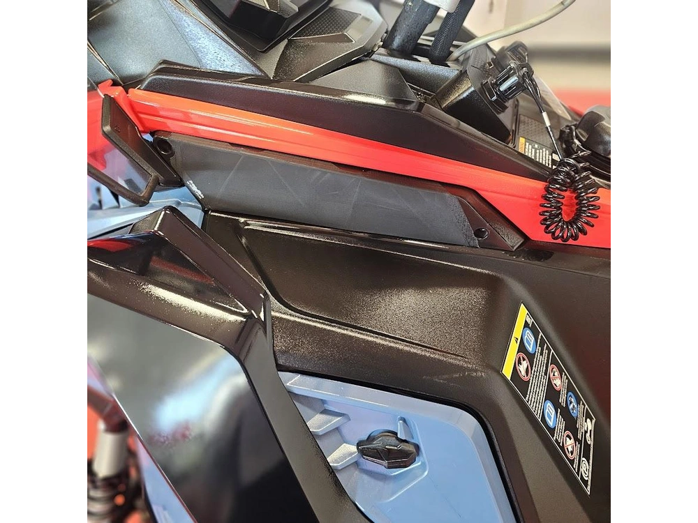 2024 Polaris Prostar S4 Voyageur 146 alt