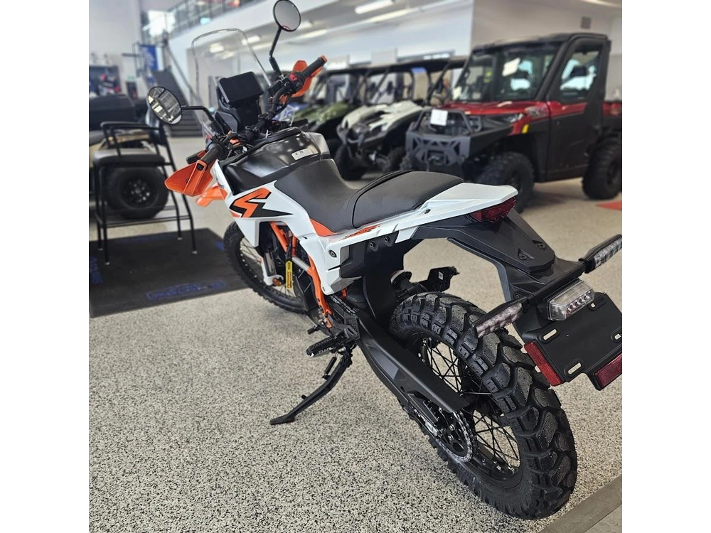 2025 Ktm Adventure 390 R alt