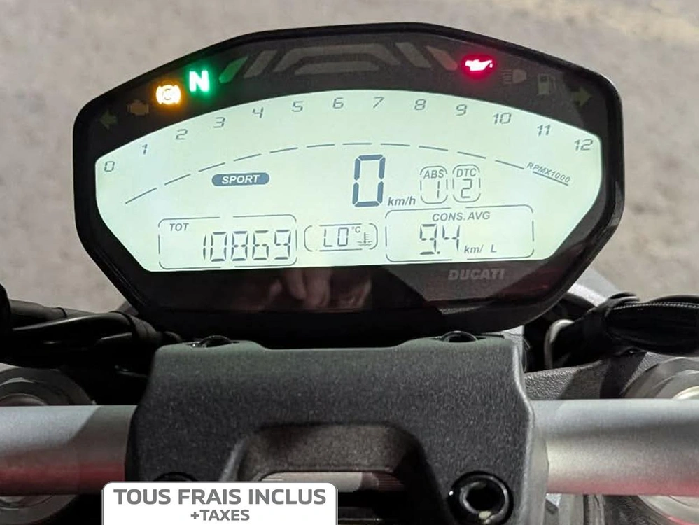 2016 Ducati Monster 821 alt