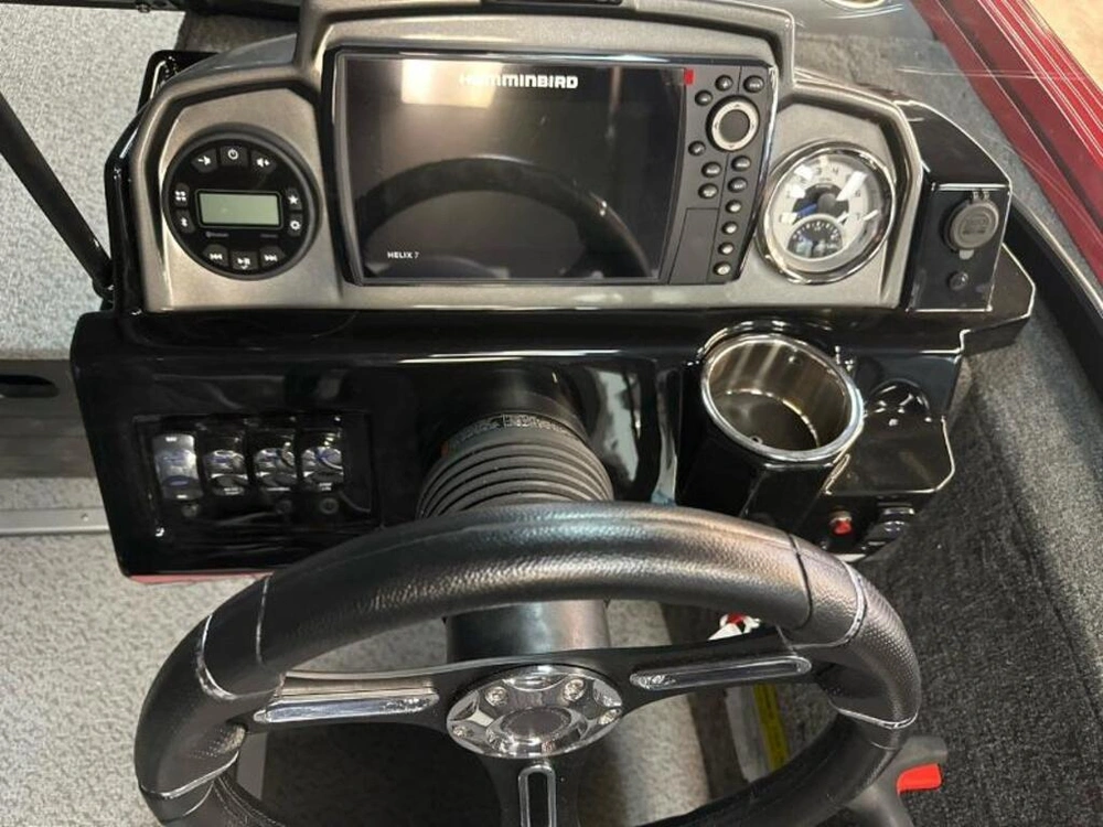 Legend Legend 17 Xt Black/chili Red 2026 alt