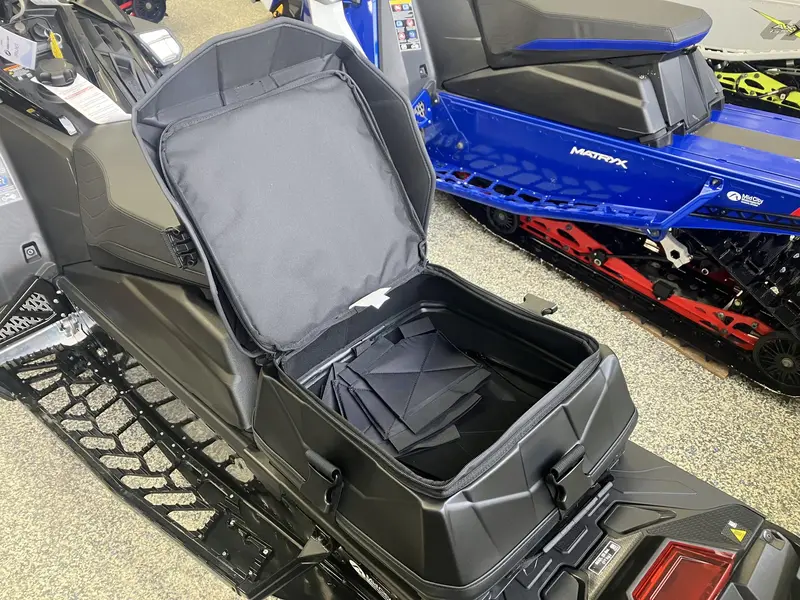 2023 Polaris ProStar S4 Indy Adventure 137