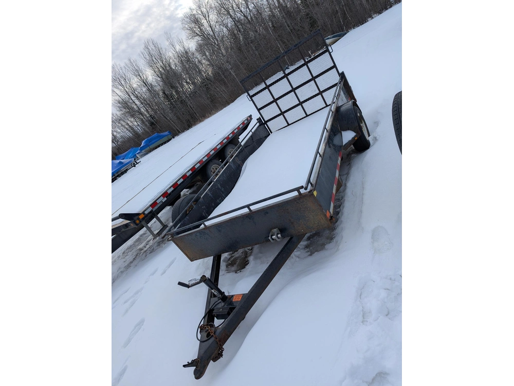 2021 Canada Trailers Utility, Black, Rear Ramp alt