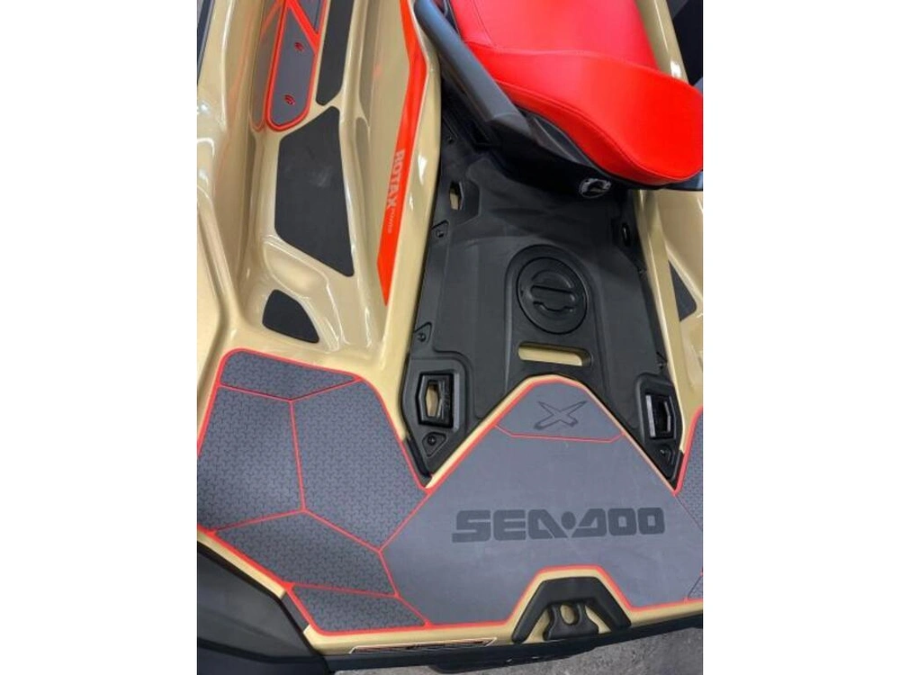 Sea-doo Rxt-x 325 (audio) 2025 alt