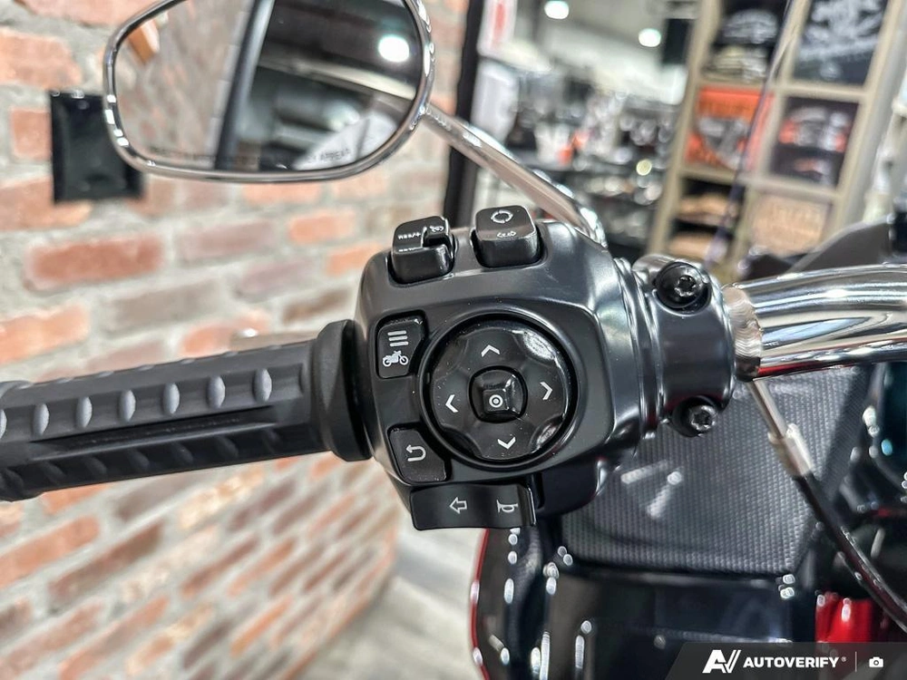 2026 Harley-davidson Road Glide Limited alt