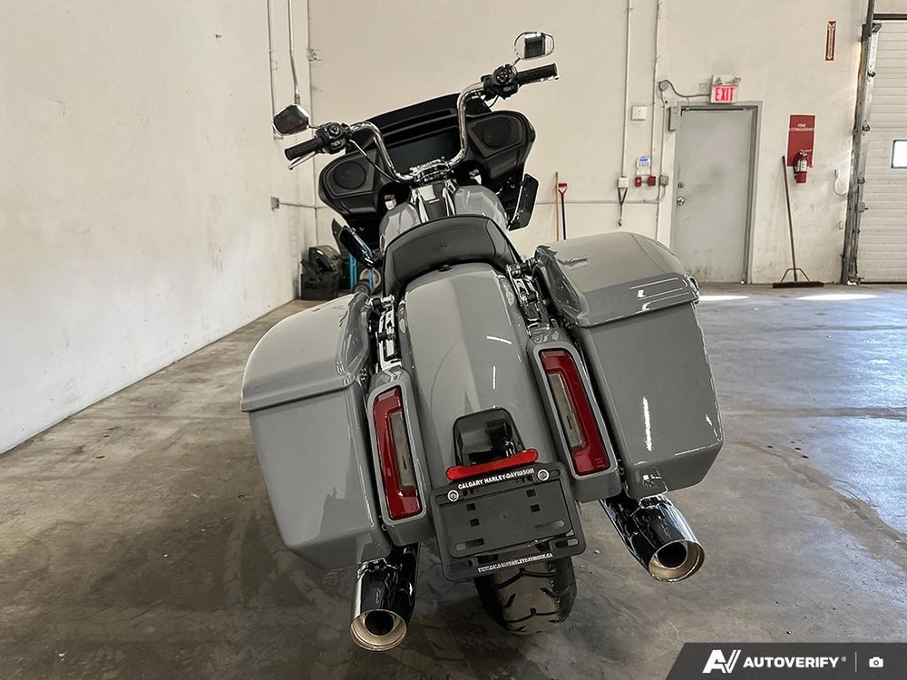 2026 Harley-davidson Road Glide alt