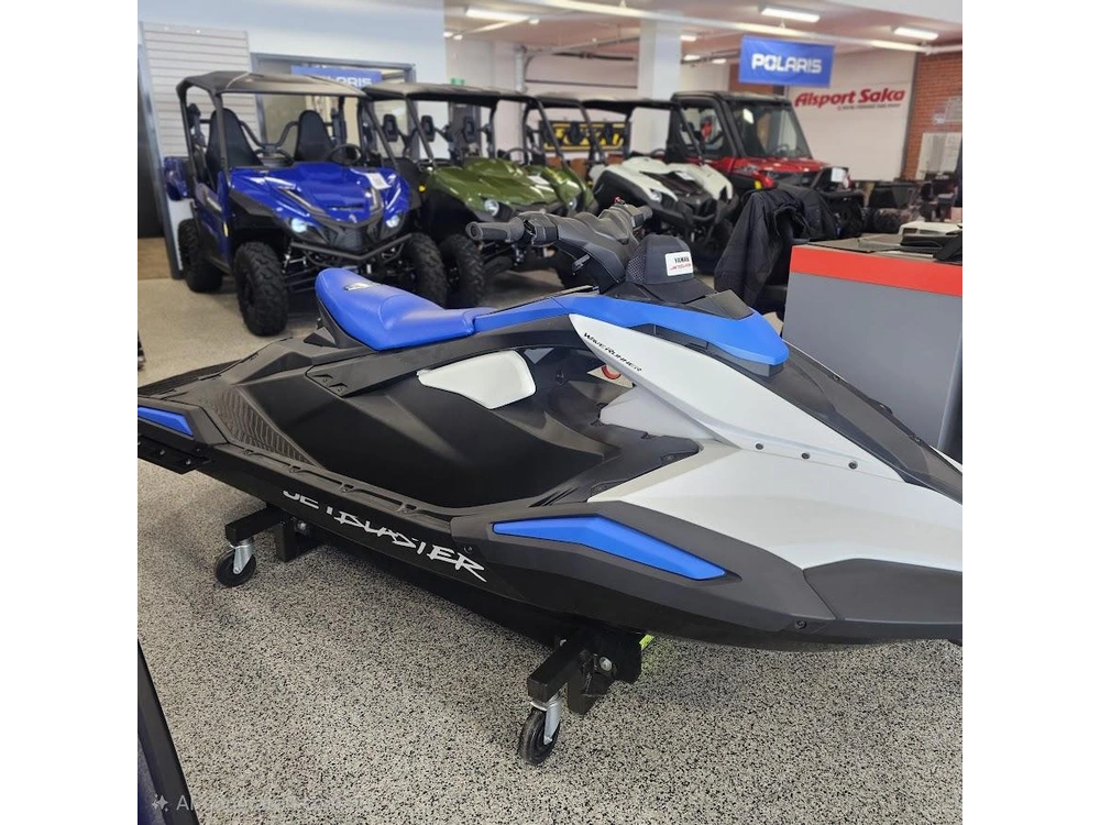 2025 Yamaha Jetblaster 2 alt