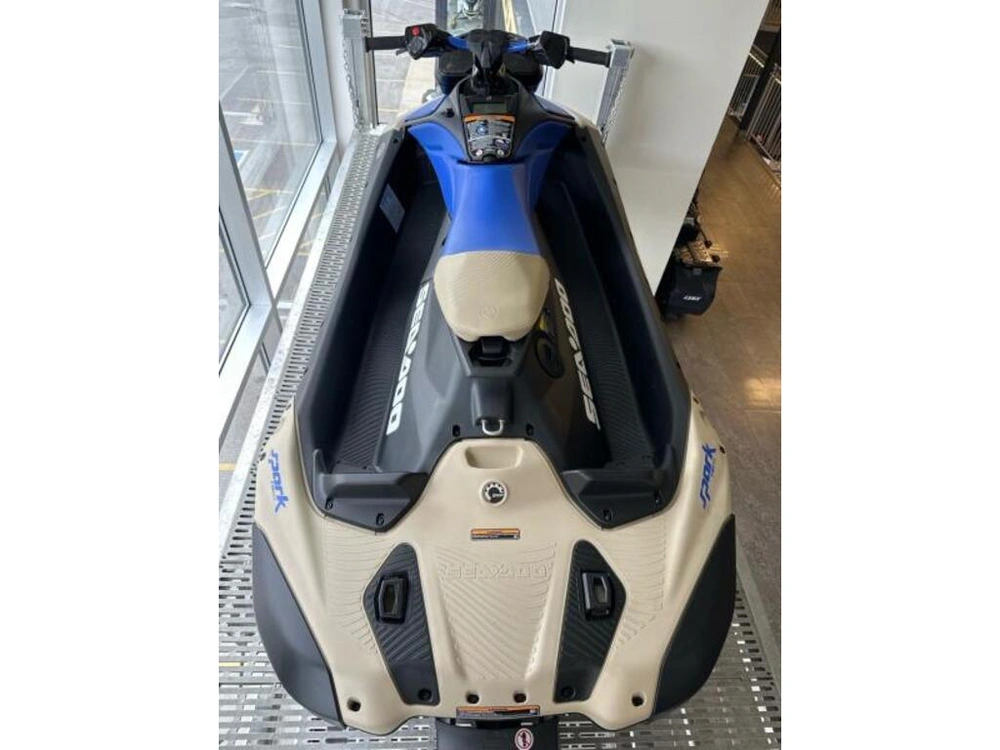 Sea-doo Spark Trixx 1p (audio) 2025 alt