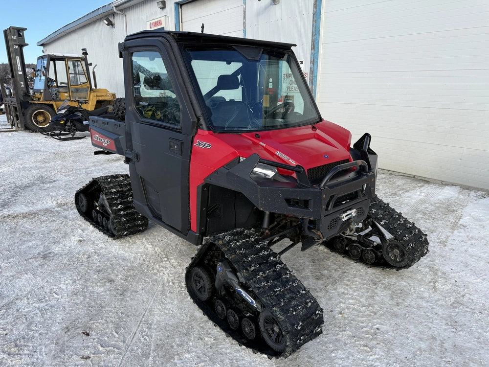 2017 Polaris Ranger 900xp W/tracks/cab alt