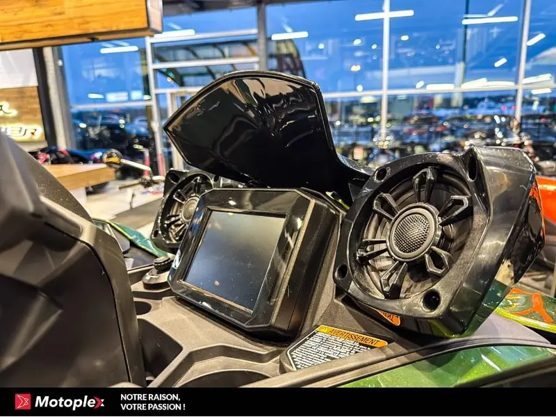 2025 Kawasaki Ultra 160LX Démonstrateur seulement 36H