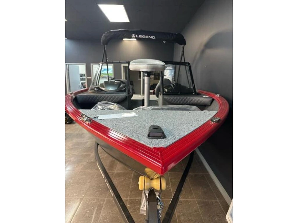 Legend Legend 17 Xt Black/chili Red 2026 alt