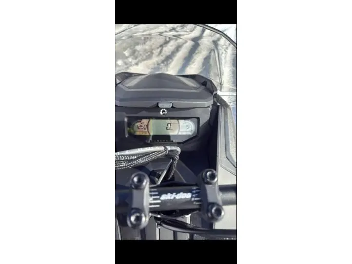 2024 Ski-Doo backcountry x 850 146