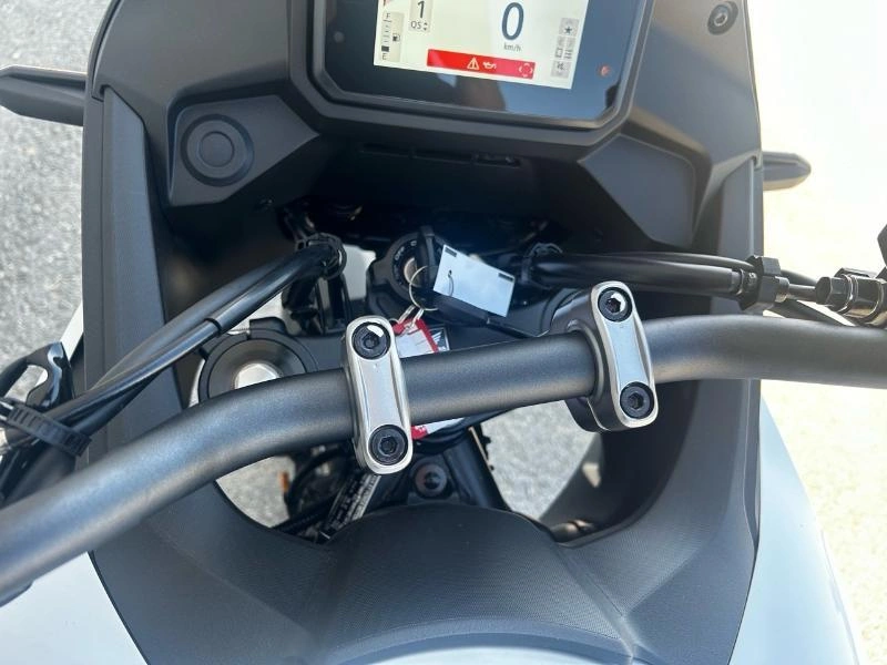 Honda Transalp 2025 alt