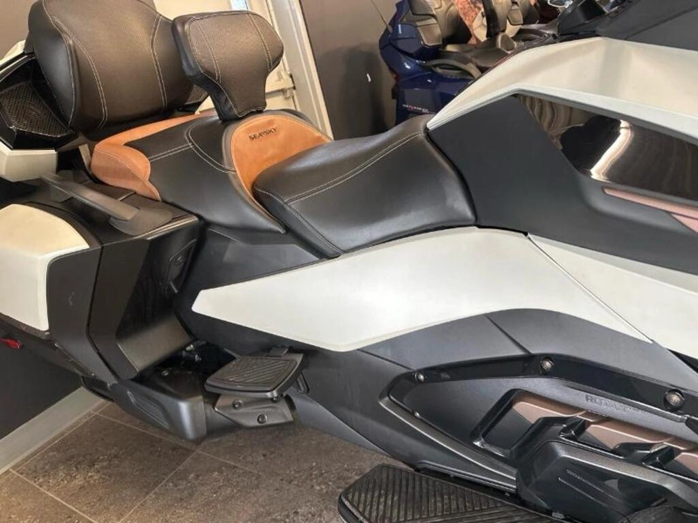 Can-am Rt Sea-to-sky Se6 2024 alt