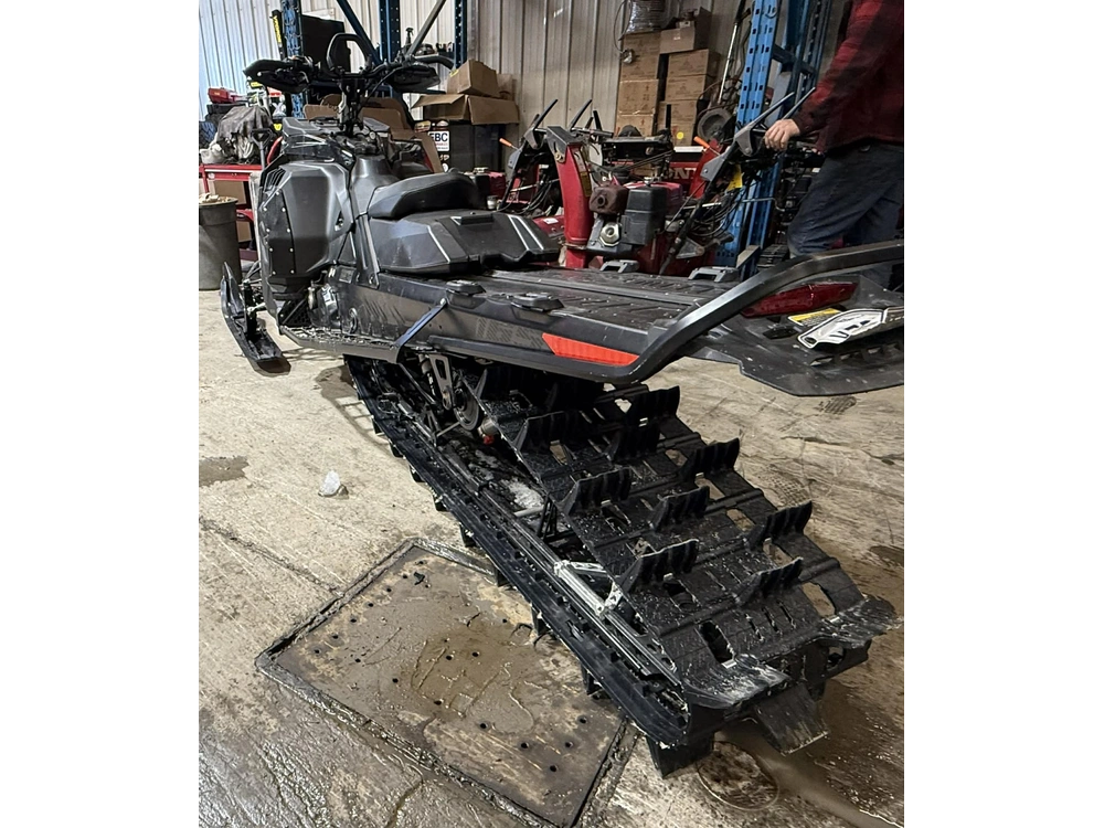 Ski-doo Summit Expert 850 Turbo R 2023 alt