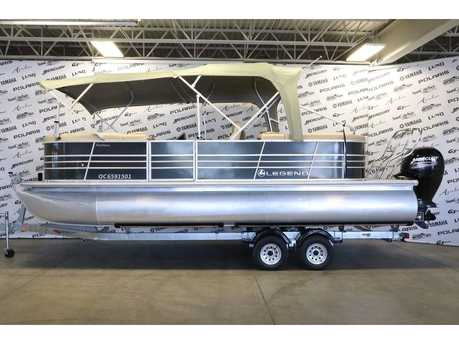 2019 Legend Legend Bayshore Ls alt