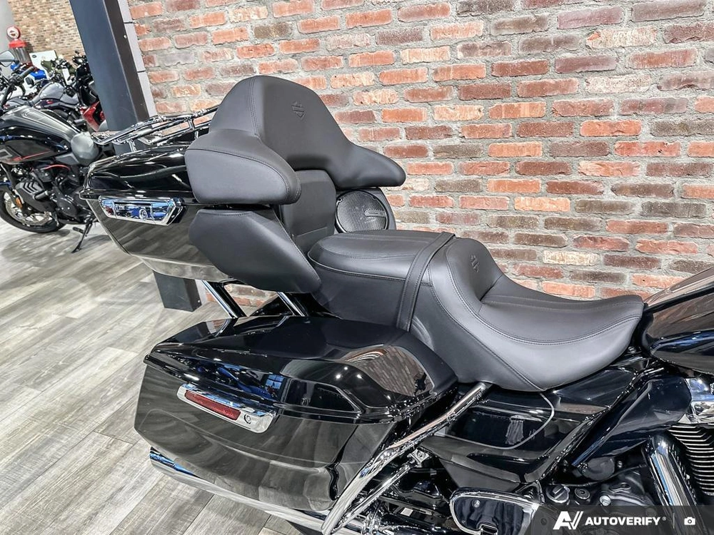 2026 Harley-davidson Road Glide Limited alt