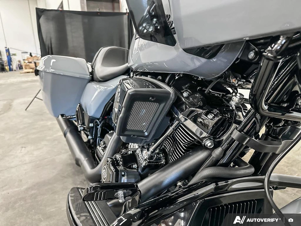 2026 Harley-davidson Road Glide alt