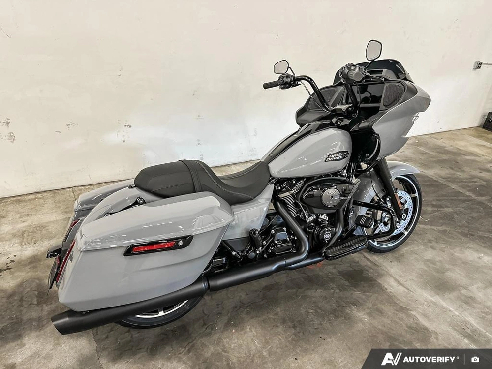 2026 Harley-davidson Road Glide alt