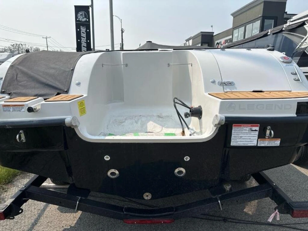 Legend Vibe D19 Cognac 2023 alt