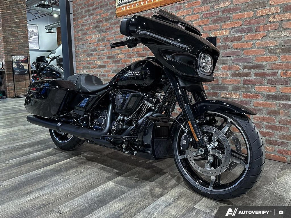 2026 Harley-davidson Street Glide alt