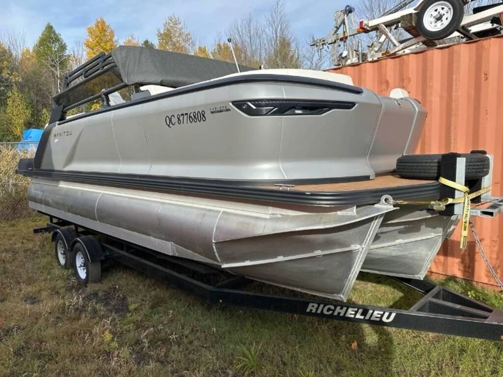 Manitou 22 Explore Navigator Max 3-1 2023 alt