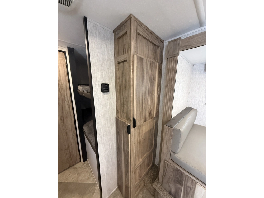 Palomino 189bhs 2022 alt