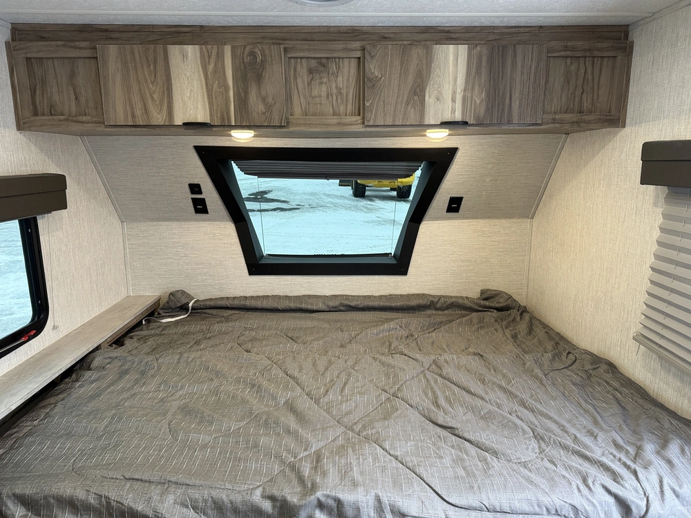 Palomino 189bhs 2022 alt