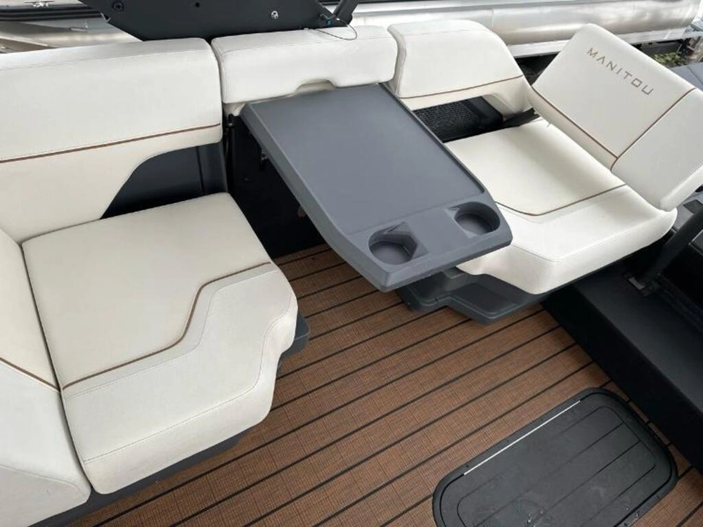 Manitou 24 Explore Navigator Stealthde 2025 alt