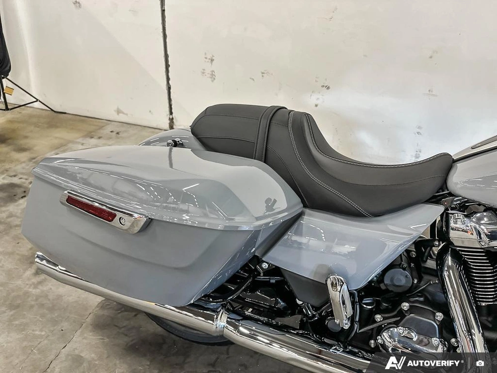 2026 Harley-davidson Road Glide alt