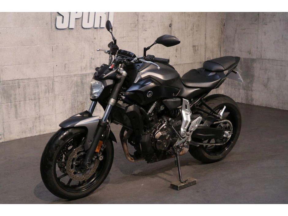 2015 Yamaha Yamaha Fz-07 alt