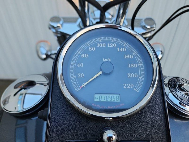 2009 Harley-davidson Fxstb - Night Train alt