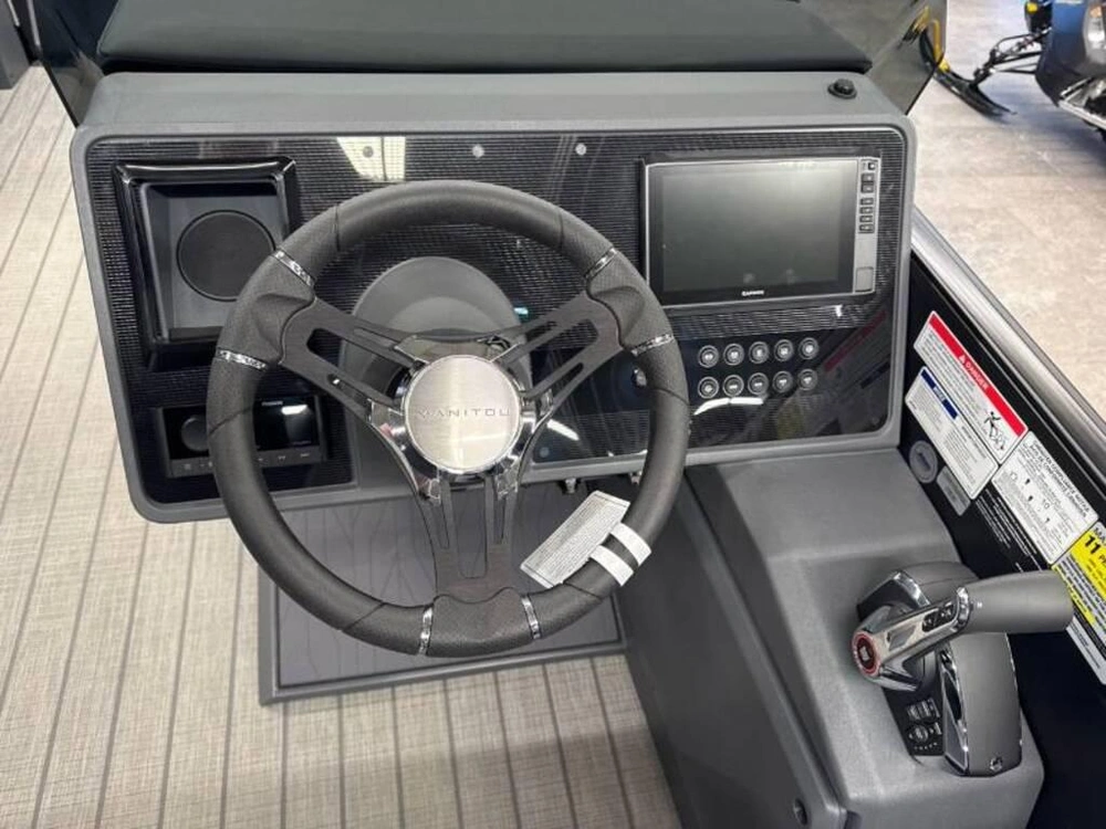 Manitou 22 Explore Switch Trifol Shp57 2025 alt