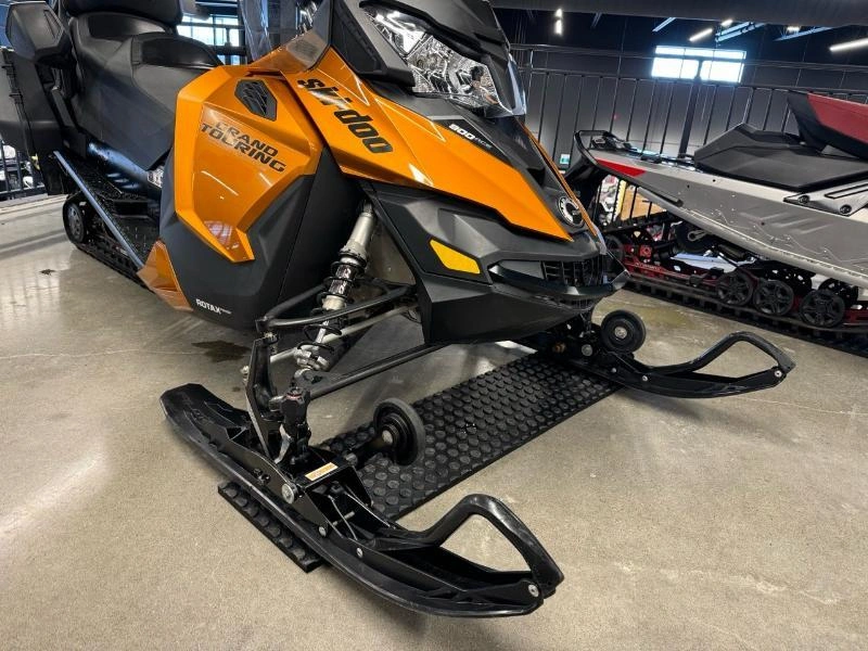 Ski-doo Grand Touring Se 900 Ace 2017 alt