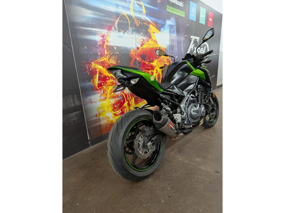 2018 Kawasaki Zr900 alt