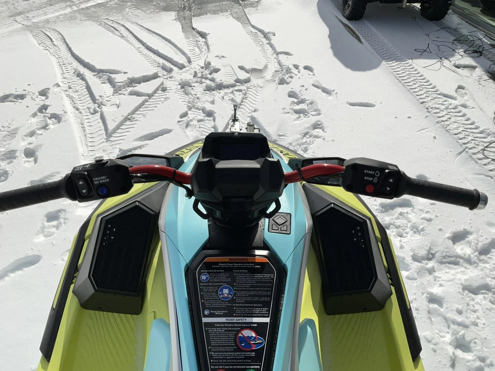 2025 Yamaha Jet Blaster Pro 3-up alt