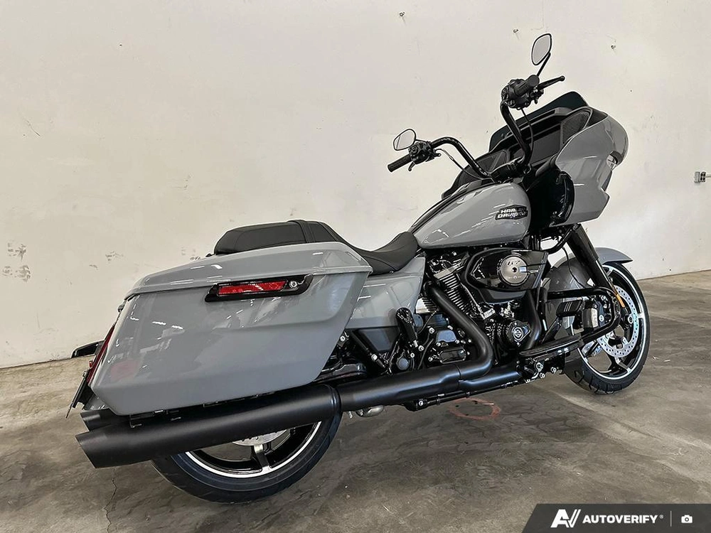 2026 Harley-davidson Road Glide alt