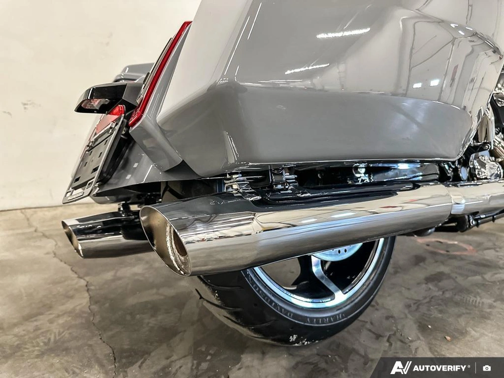 2026 Harley-davidson Road Glide alt