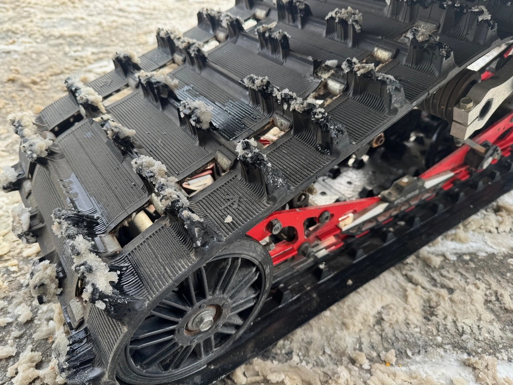 Polaris 850 Indy Vr1 137 2021 alt