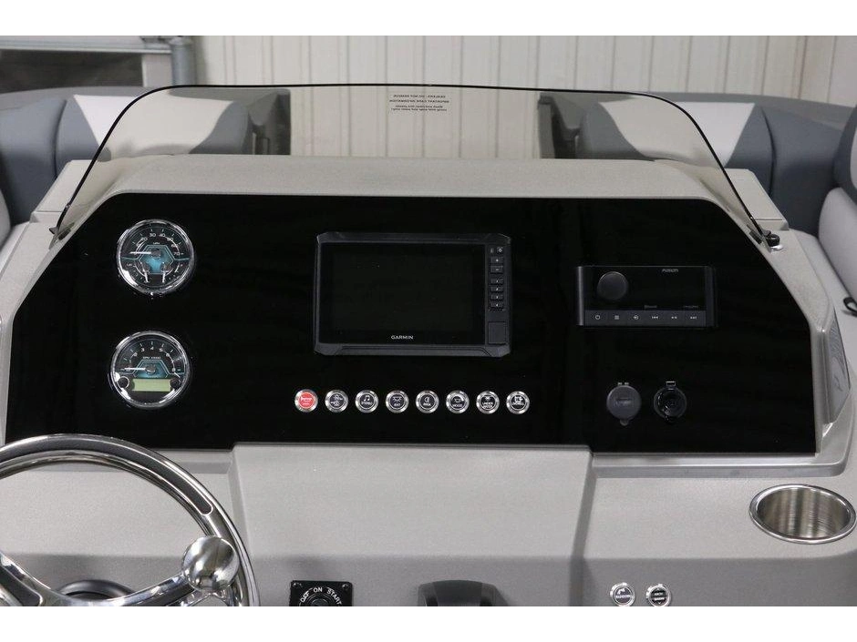 2026 Avalon Avalon Geofish 2585 Crf + Yamaha 200 Hp alt