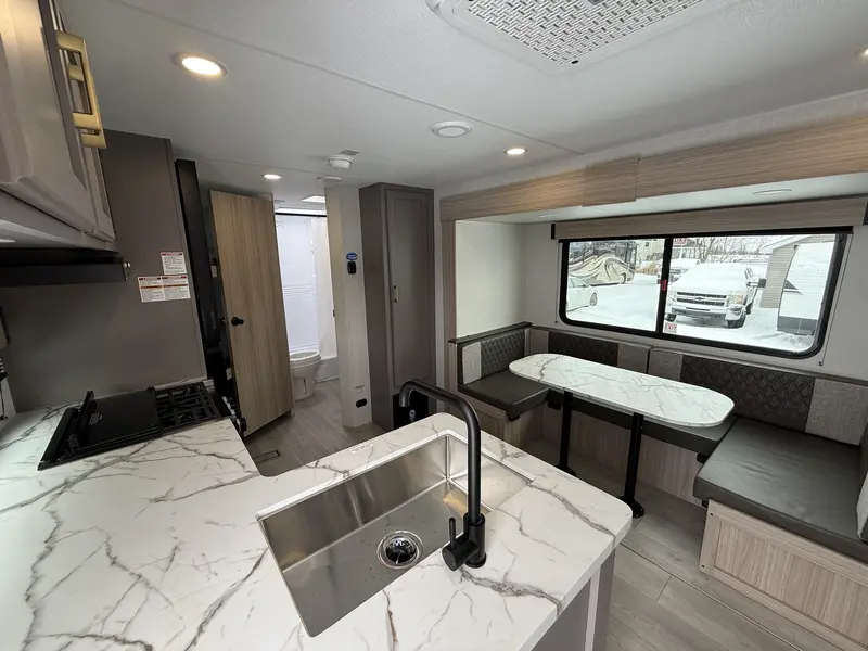 2026 KZ-RV Sportsmen Select 241BHSL